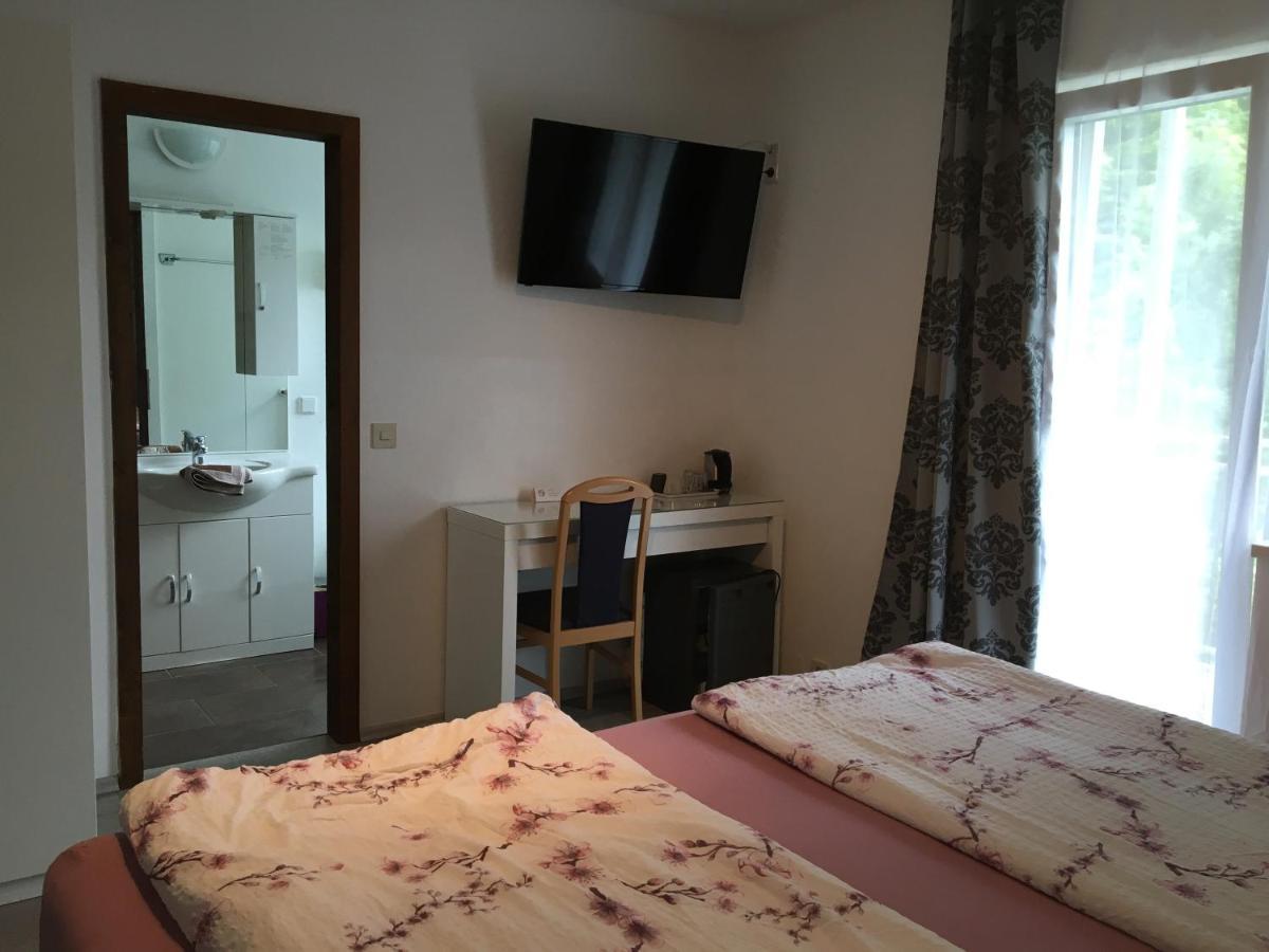 Pension Waldesruh Velden am Wörthersee Esterno foto