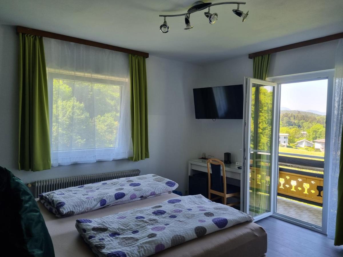 Pension Waldesruh Velden am Wörthersee Esterno foto