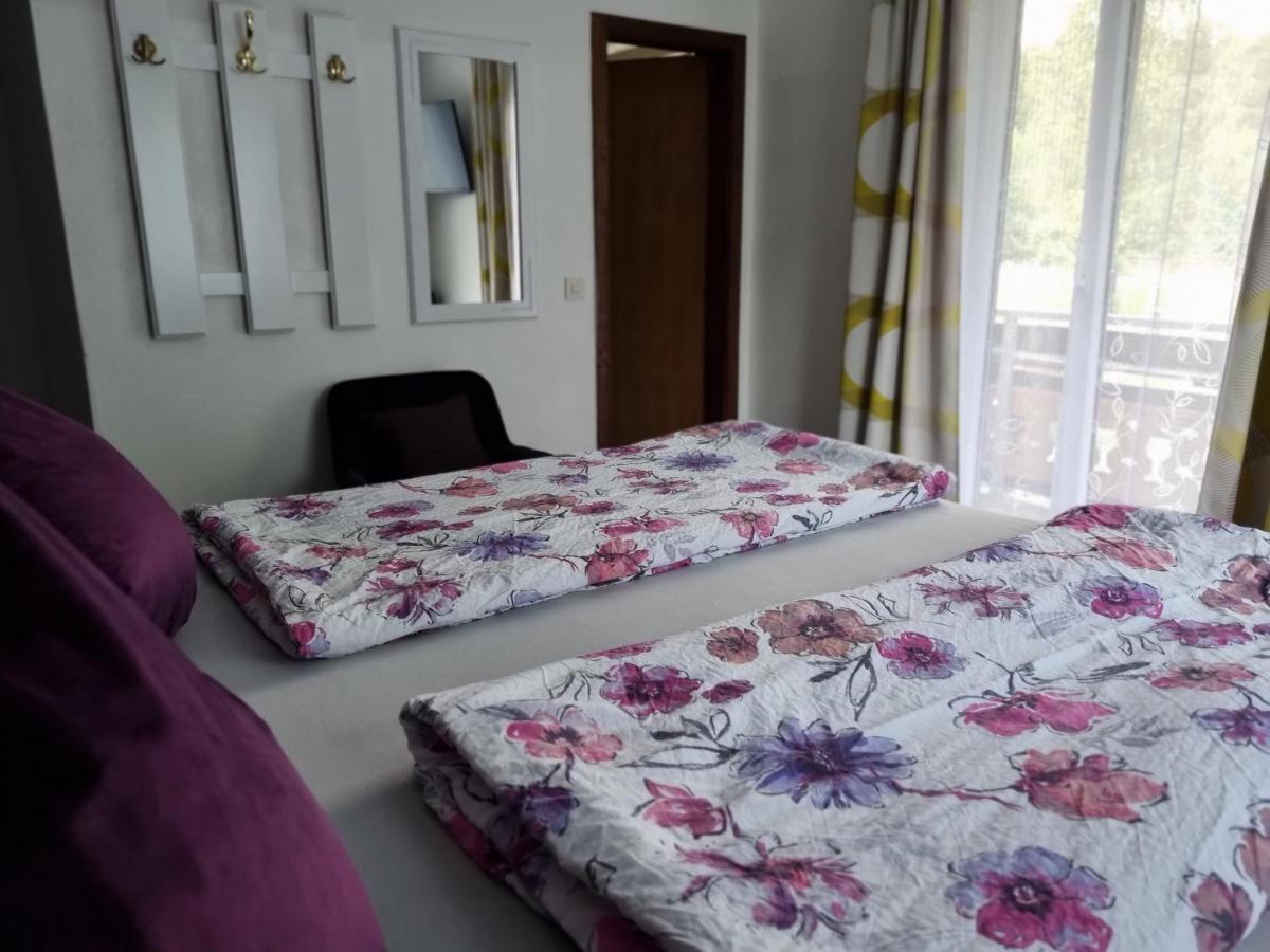 Pension Waldesruh Velden am Wörthersee Esterno foto