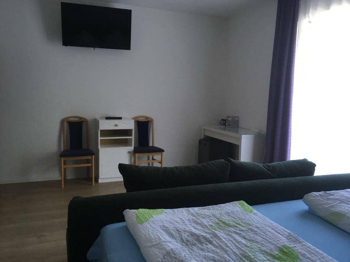 Pension Waldesruh Velden am Wörthersee Esterno foto